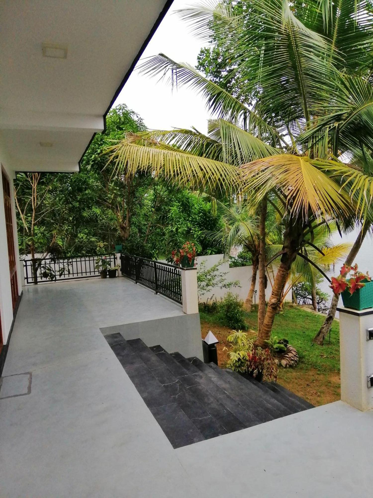 Hikka Lagoon Hikkaduwa Exterior foto